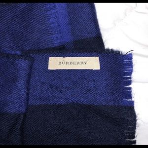100% Wool Burberry Scarf